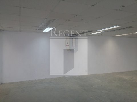 ORIENTAL CRYSTAL COMMERCIAL BUILDING (中晶商业大厦)